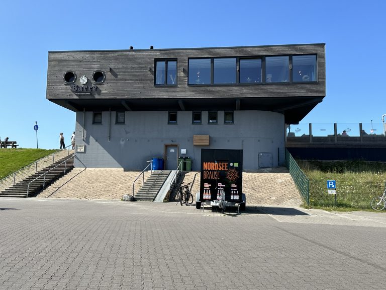 Landschaftsbilder in Ostfriesland in Dornumersiel am Hafensänger
