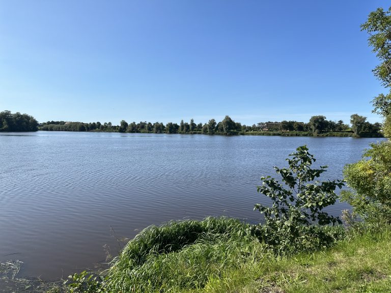 Landschaftsbilder in Ostfriesland am Großen Meer